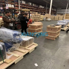 ربات جوشکاری قوس الکتریکی استفاده شده AR1440 6 Axis for YASKAWA Motoman YRC1000 Robot Controller
