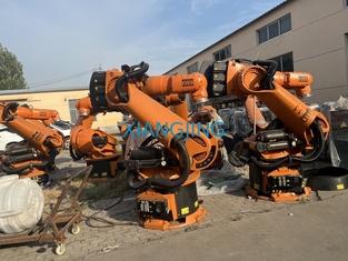 ربات صنعتی دست دوم اتوماتیک KUKA KR 240 R3330 برای پالت سازی