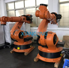 ربات دست دوم KR 210 R2700 EXTRA ربات Kuka استفاده شده برای انتخاب و قرار دادن مقدار زیادی انبار