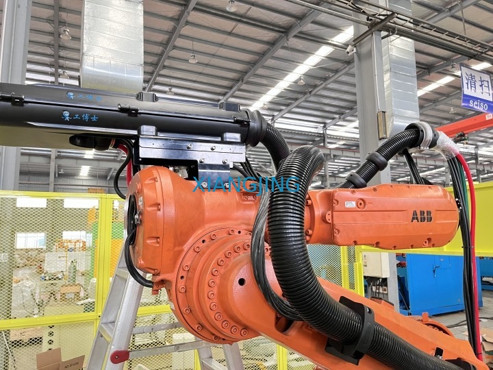 ربات صنعتی Kuka KR 70 R2100 PA برای ربات دست دوم انتخاب و جاسازی